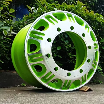 Colorful Alloy Rim and Wheel to Make Your Car Stand out